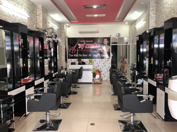 Tiệm cắt tóc nam đẹp ở Hà Nội cánh mày râu cần nắm trong lòng bàn tay