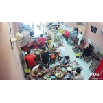Sang quán cơm văn phòng và gia đình gần công viên Gia Phú